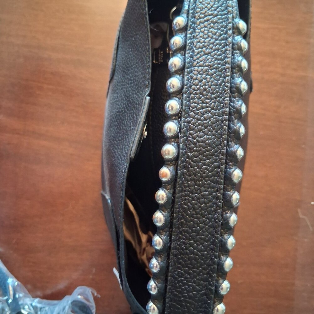 Black Leather Steve Madden Purse with Silver Trim - Picture 5 of 9